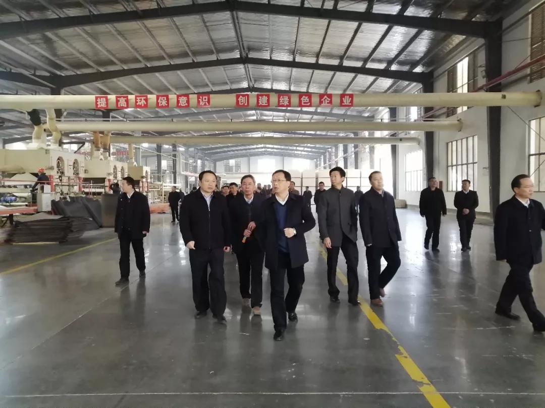 湖北武穴市黨政代表團一行到華中國際木業(yè)園區(qū)考察